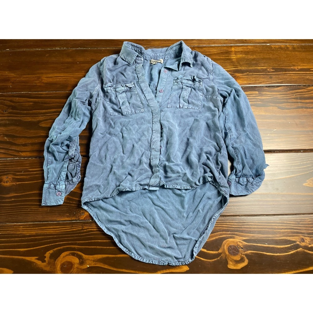 Tramp Shirt, Women's Size Small, Blue, Chambray, Button Up, Long Sleeve